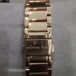 Michael Kors | Accessories | Host Pick Womens Tibby  display picture 2